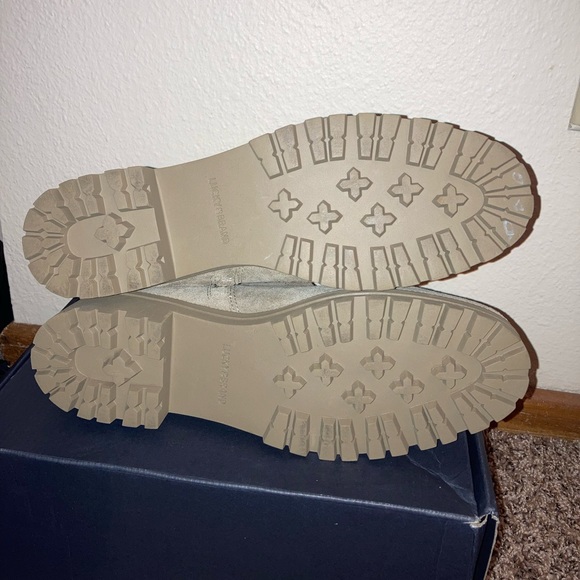 Lucky Brand suede boots size 9.5 - Picture 4 of 8